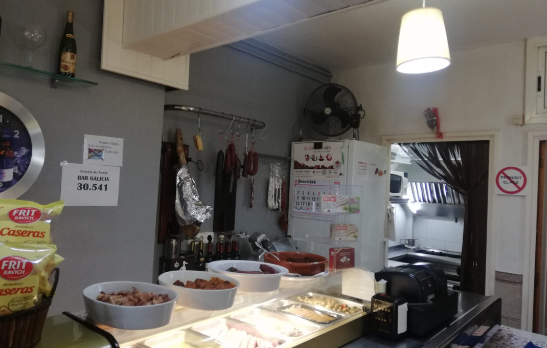 Traspaso - Bar-Cafeteria -
Barcelona - Les corts