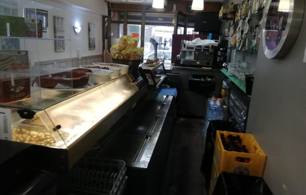 Traspaso - Bar-Cafeteria -
Barcelona - Les corts