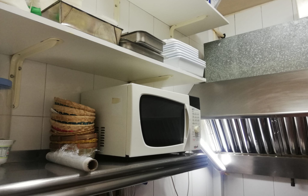 Traspaso - Bar-Cafeteria -
Barcelona - Les corts