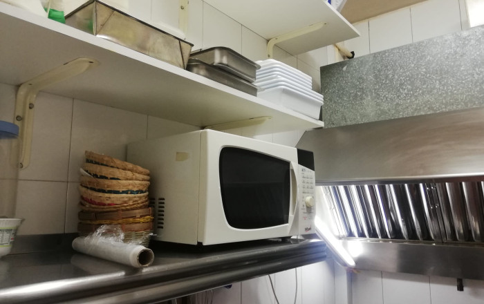 Traspaso - Bar-Cafeteria -
Barcelona - Les corts