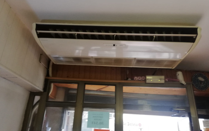 Traspaso - Bar-Cafeteria -
Barcelona - Les corts