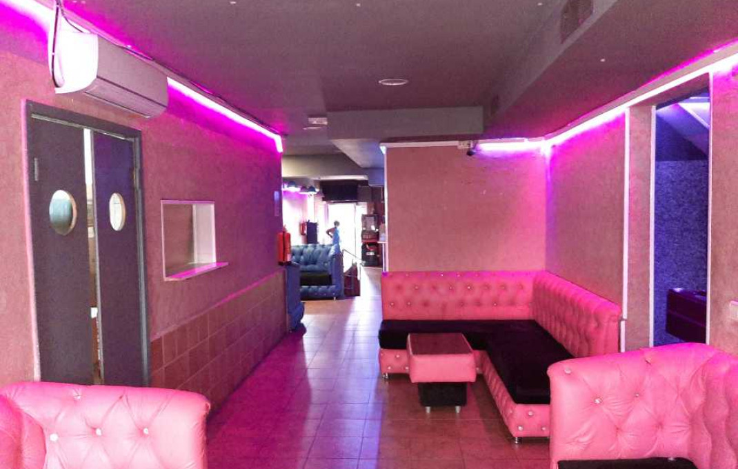 Traspaso - Bar-Cafeteria -
Barcelona - Sant Adriá Del Besos