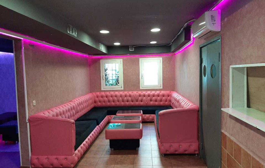 Traspaso - Bar-Cafeteria -
Barcelona - Sant Adriá Del Besos