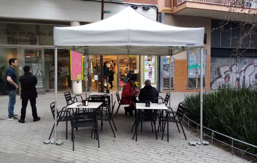 Traspaso - Obradores y/o Panaderias -
Barcelona - Les corts