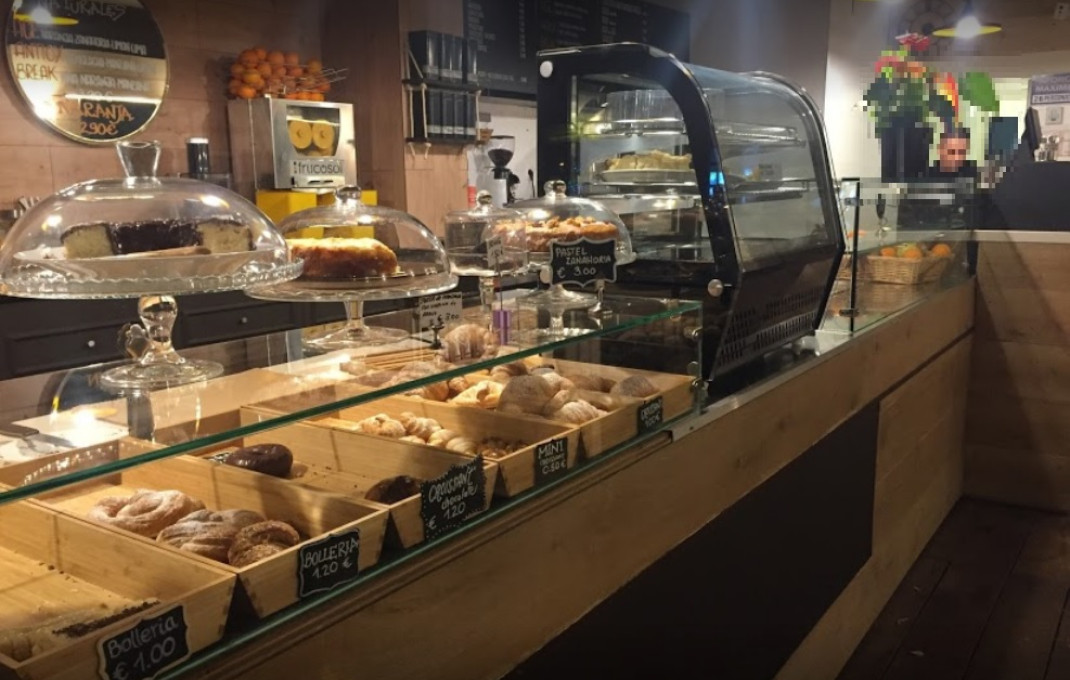 Transfert - Cafeteria -
Barcelona - Eixample Izquierdo Bajo-gran Via