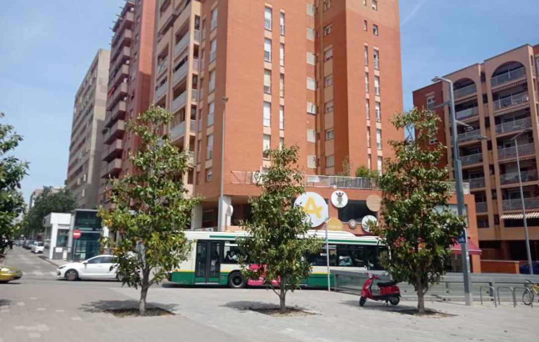 Transfert - Bar-Cafeteria -
Sabadell