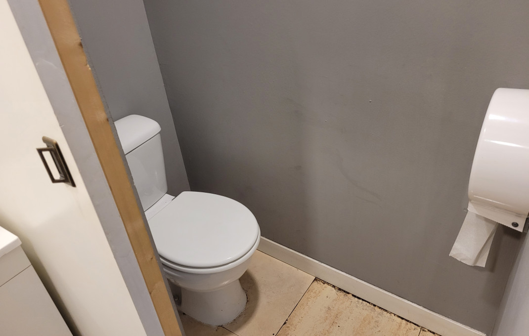 Traspaso - Bar-Cafeteria -
L'Hospitalet de Llobregat - La Torrasa