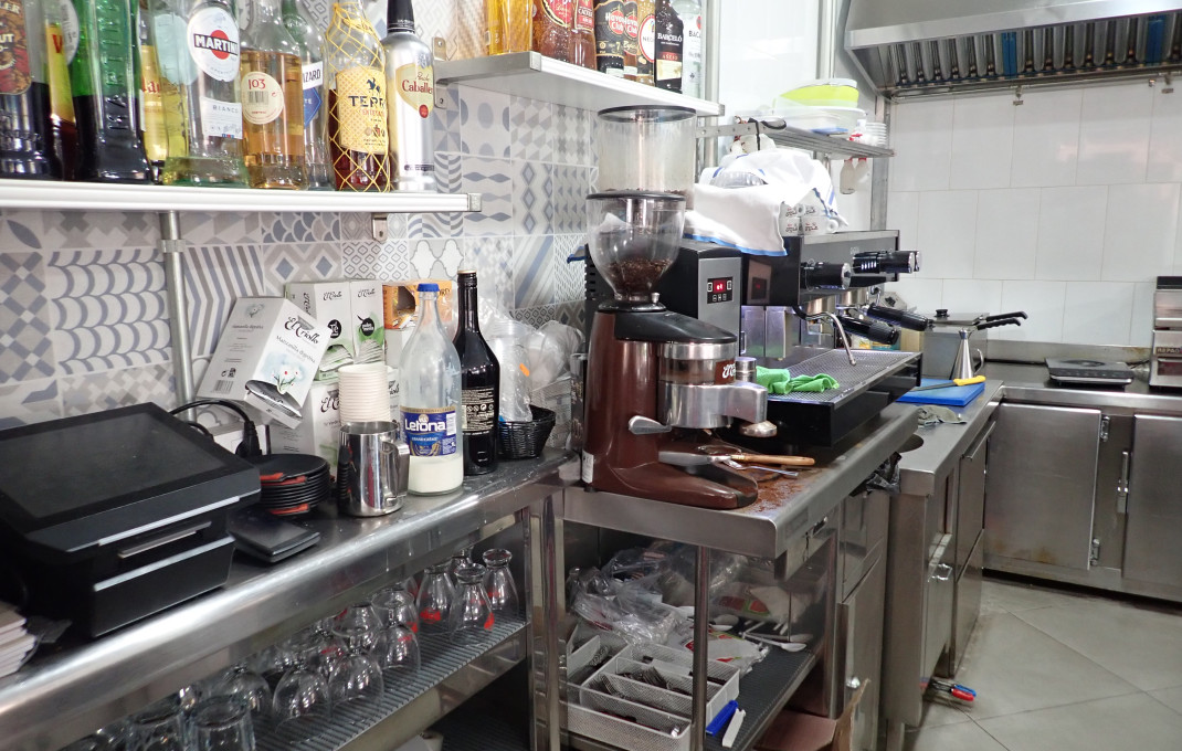 Transfer - Bar-Cafeteria -
Sabadell