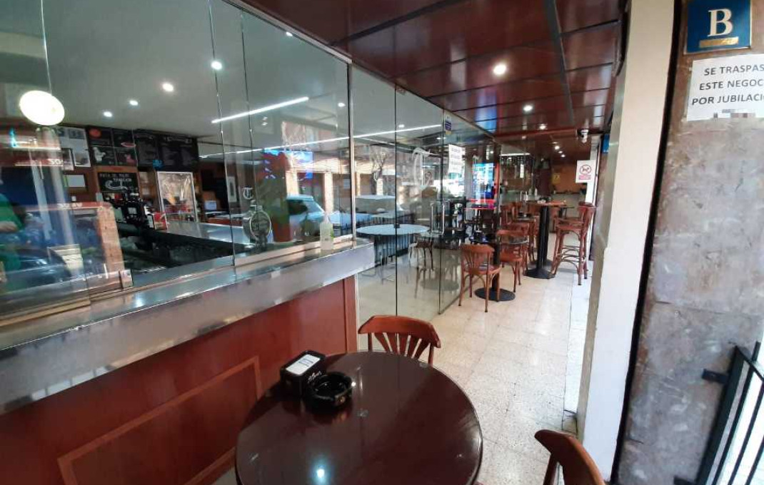 Transfert - Bar-Cafeteria -
L'Hospitalet de Llobregat - Centre