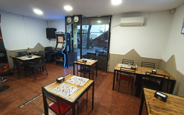 Traspaso - Bar-Cafeteria -
L'Hospitalet de Llobregat - La Florida