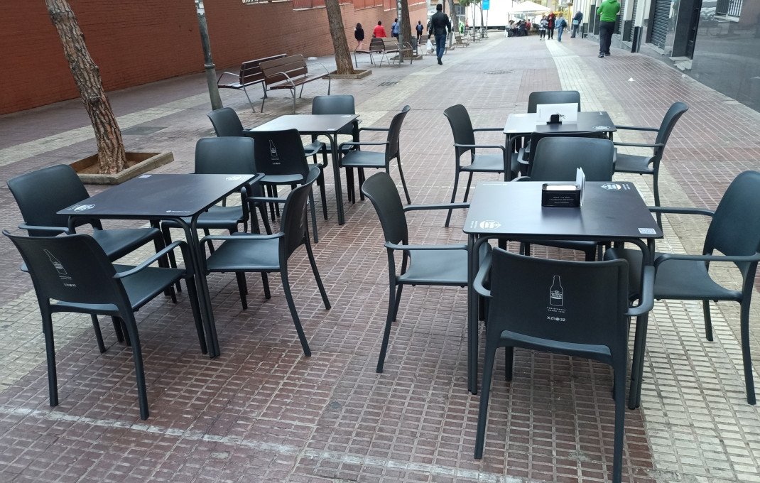 Traspaso - Bar-Cafeteria -
L'Hospitalet de Llobregat - La Florida