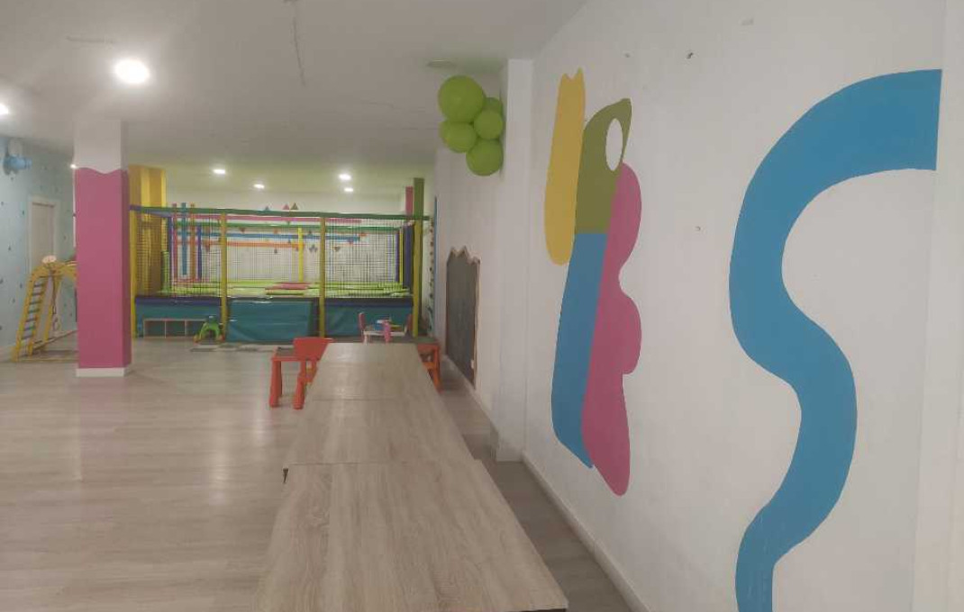 Transfert - Bar-Cafeteria -
Barcelona - Sant Adriá Del Besos