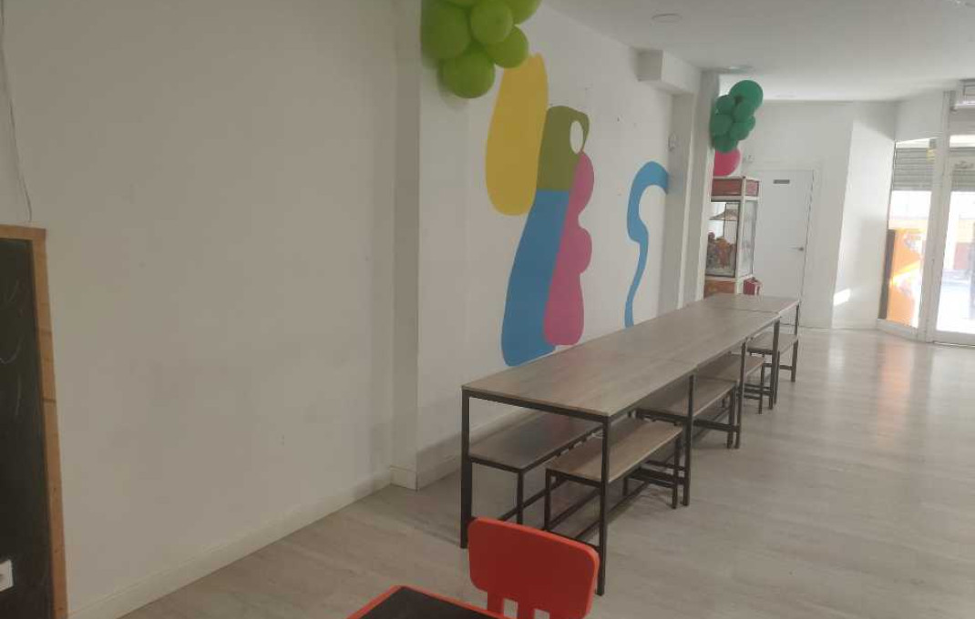 Transfert - Bar-Cafeteria -
Barcelona - Sant Adriá Del Besos