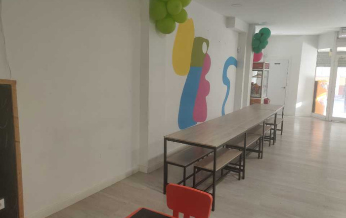 Transfert - Bar-Cafeteria -
Barcelona - Sant Adriá Del Besos