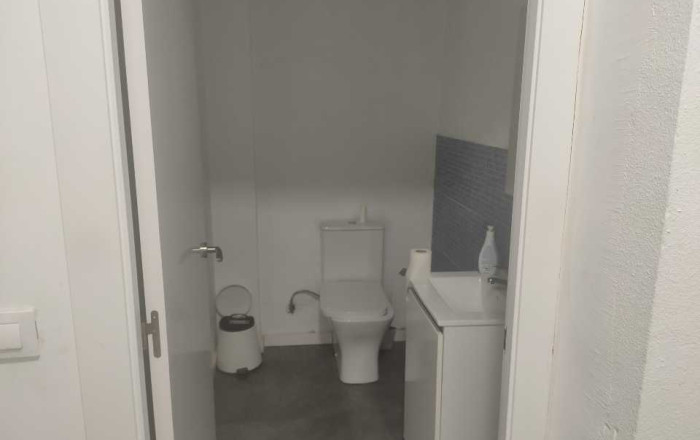 Transfert - Bar-Cafeteria -
Barcelona - Sant Adriá Del Besos