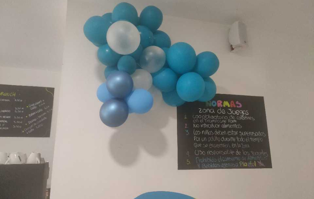 Transfert - Bar-Cafeteria -
Barcelona - Sant Adriá Del Besos