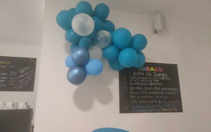 Transfert - Bar-Cafeteria -
Barcelona - Sant Adriá Del Besos