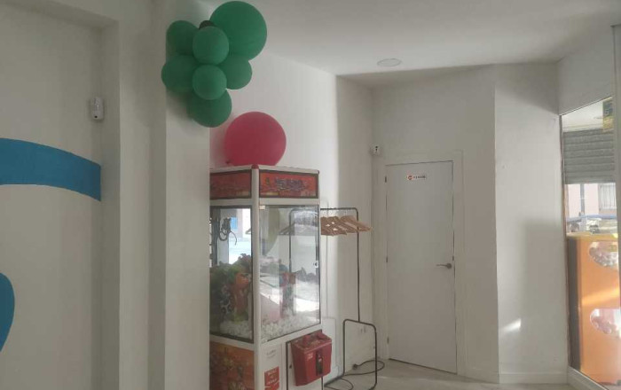 Transfert - Bar-Cafeteria -
Barcelona - Sant Adriá Del Besos