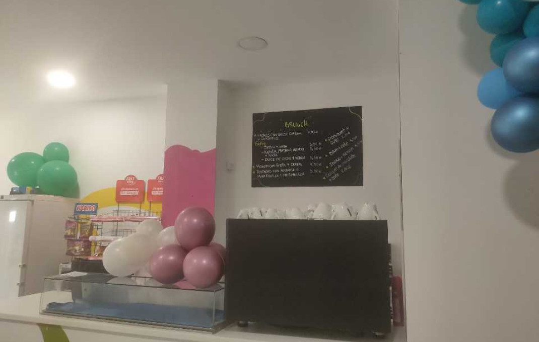 Transfert - Bar-Cafeteria -
Barcelona - Sant Adriá Del Besos