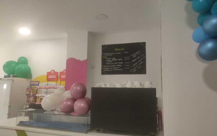 Transfert - Bar-Cafeteria -
Barcelona - Sant Adriá Del Besos