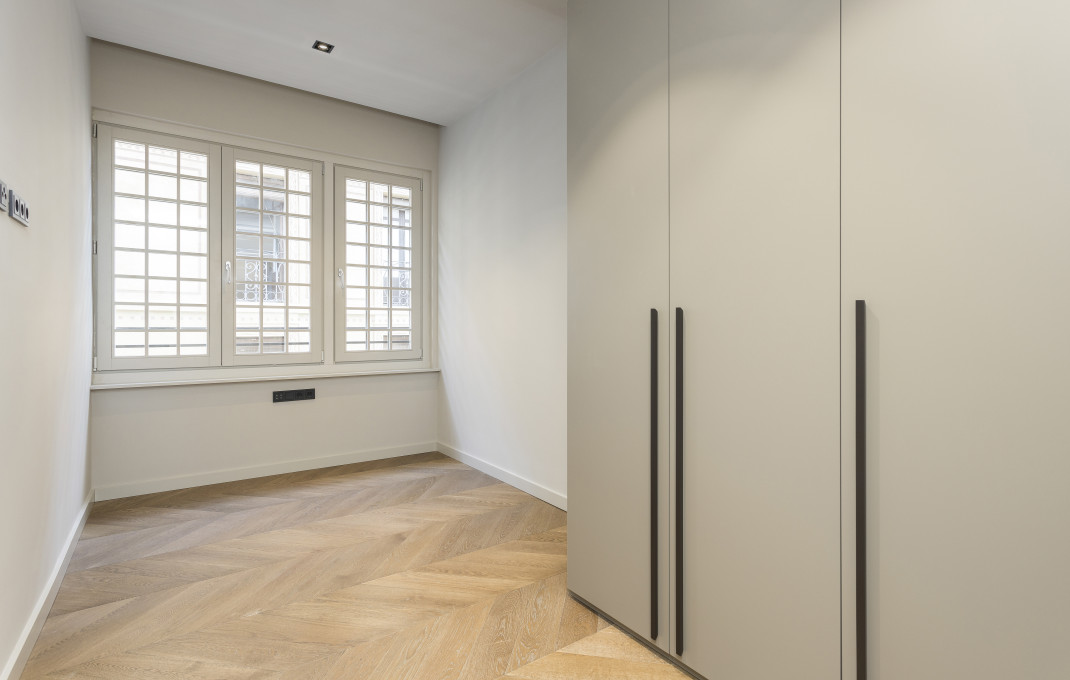 Revente - Piso -
Barcelona - Gótico