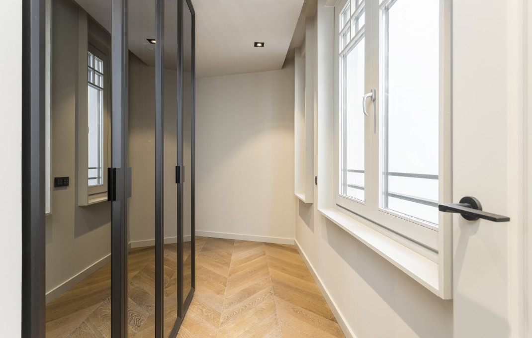 Revente - Piso -
Barcelona - Gótico