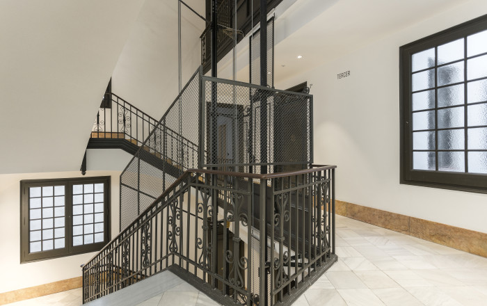 Revente - Piso -
Barcelona - Gótico