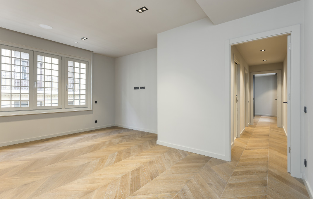 Revente - Piso -
Barcelona - Gótico