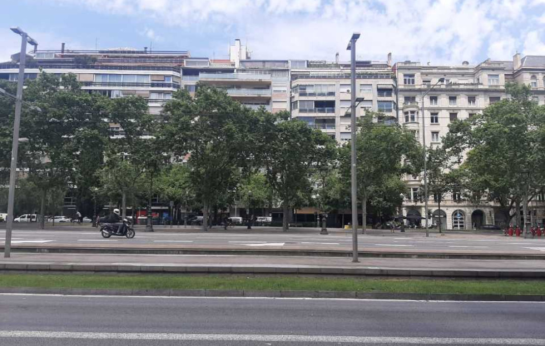 Revente - Piso -
Barcelona - Galvany