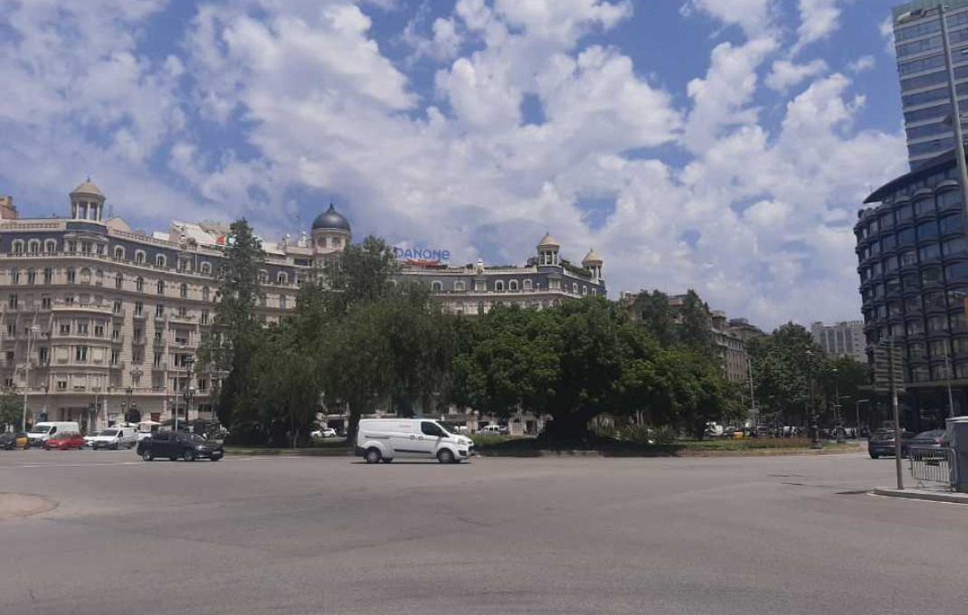 Revente - Piso -
Barcelona - Galvany