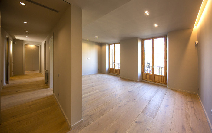 Revente - Piso -
Barcelona - Gótico