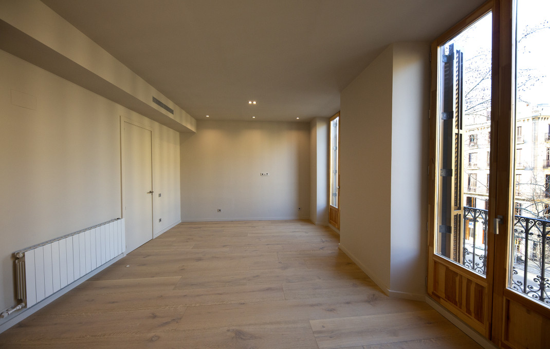 Revente - Piso -
Barcelona - Gótico