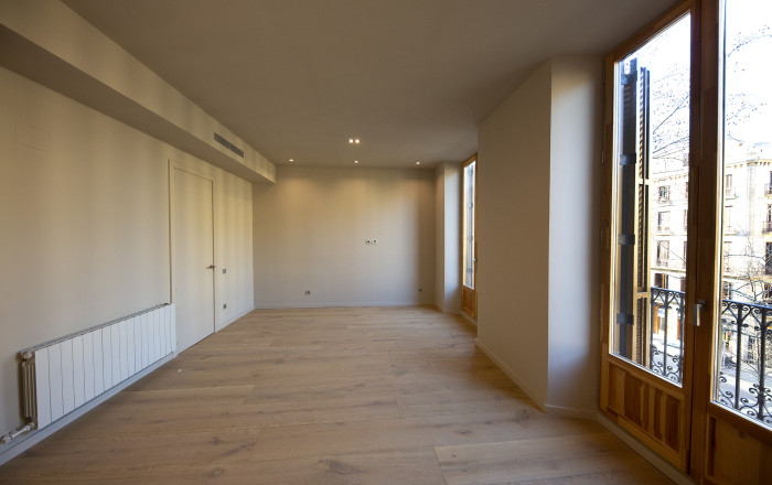 Revente - Piso -
Barcelona - Gótico