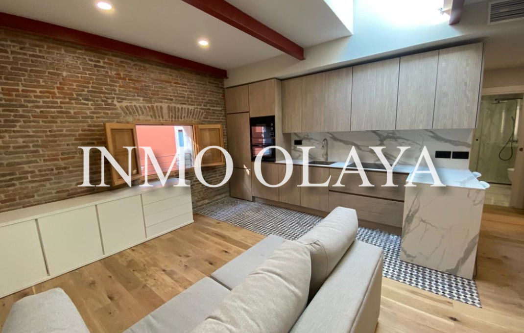 Revente - Piso -
Barcelona - Borne-centro