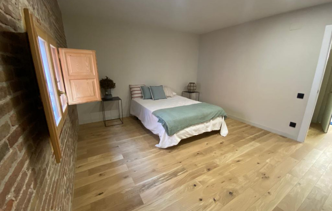 Revente - Piso -
Barcelona - Borne-centro