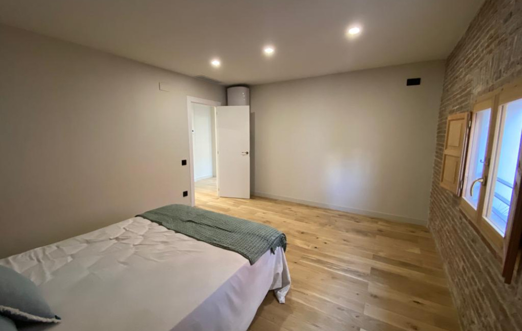 Revente - Piso -
Barcelona - Borne-centro