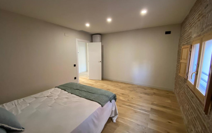 Revente - Piso -
Barcelona - Borne-centro