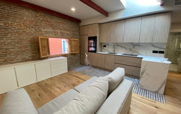 Revente - Piso -
Barcelona - Borne-centro