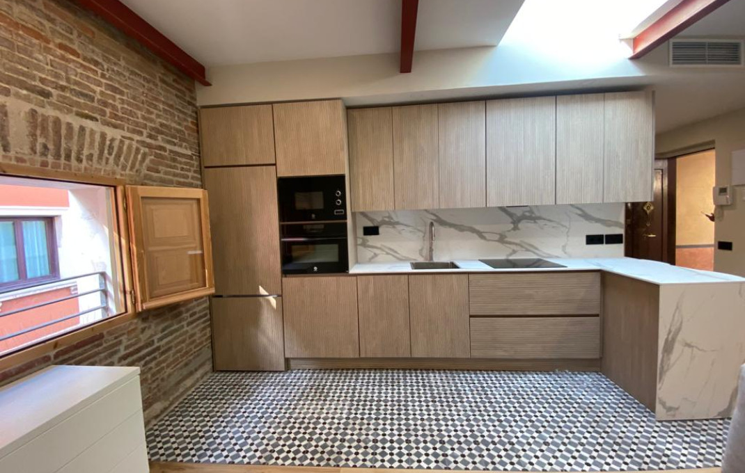 Revente - Piso -
Barcelona - Borne-centro