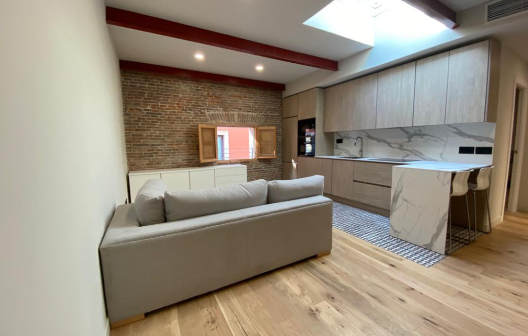 Revente - Piso -
Barcelona - Borne-centro