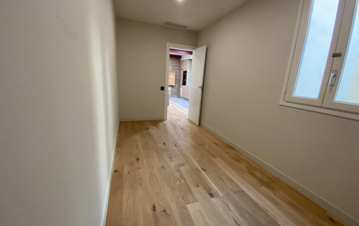 Revente - Piso -
Barcelona - Borne-centro