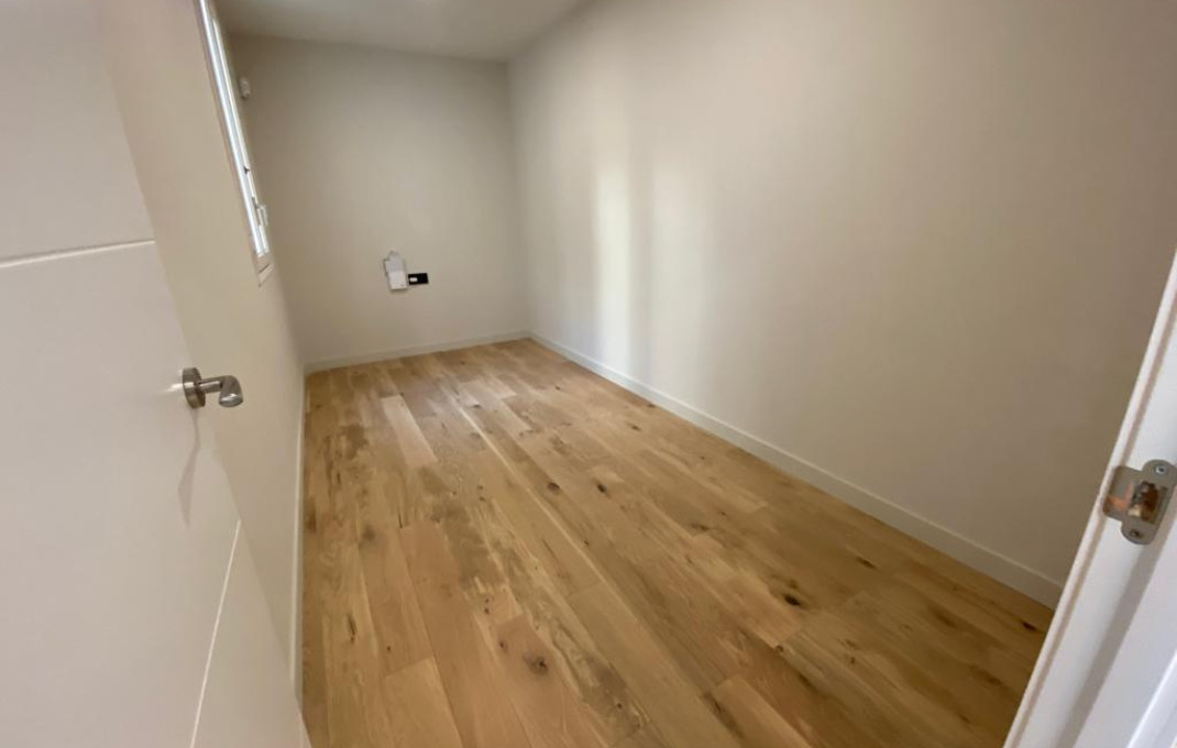 Revente - Piso -
Barcelona - Borne-centro