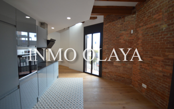 Revente - Piso -
Barcelona - Sants