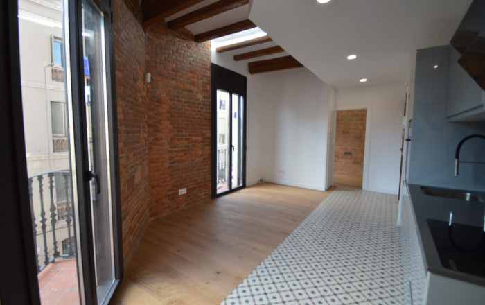 Revente - Piso -
Barcelona - Sants