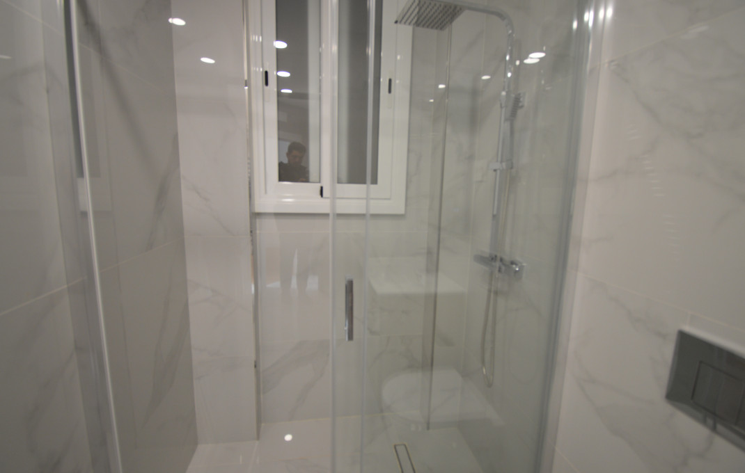 Revente - Piso -
Barcelona - Sants