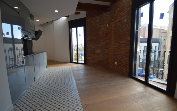 Revente - Piso -
Barcelona - Sants