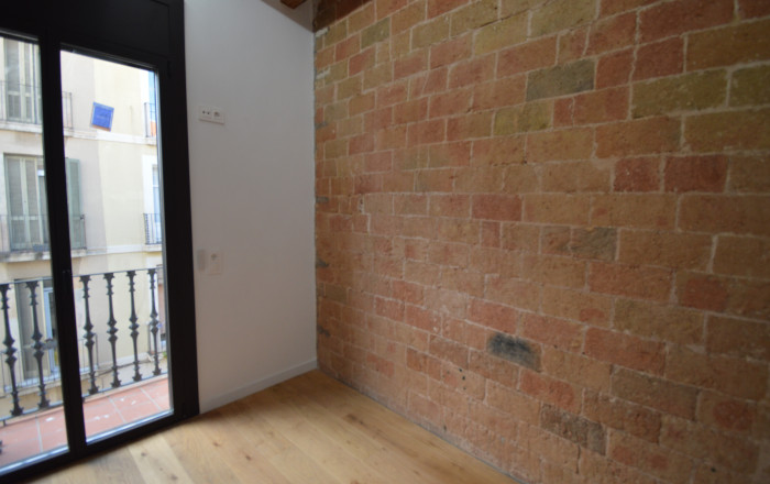 Revente - Piso -
Barcelona - Sants