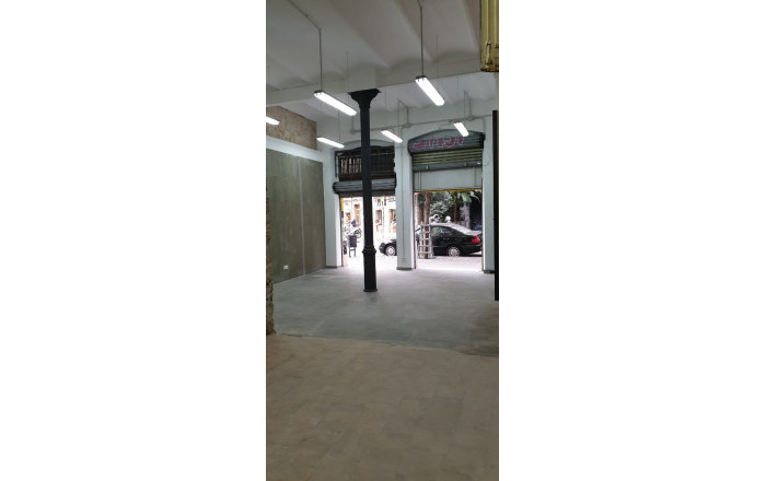 Alquiler - Local comercial -
Barcelona - Eixample Izquierdo