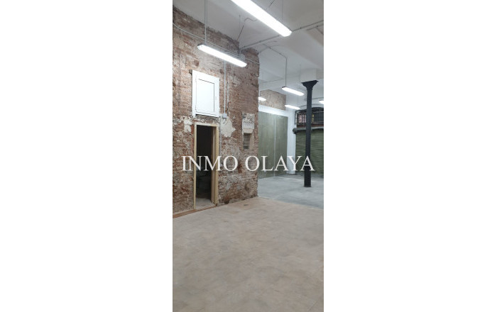 Alquiler - Local comercial -
Barcelona - Eixample Izquierdo