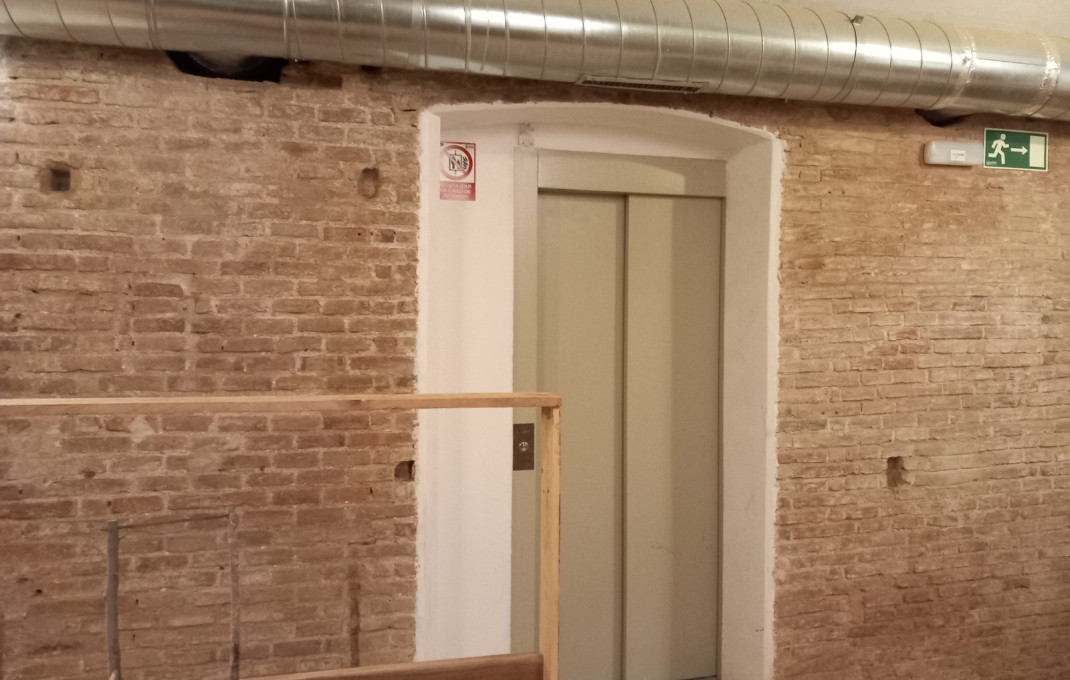 Traspaso - Licencia C2 -
Barcelona - Ciutat Vella